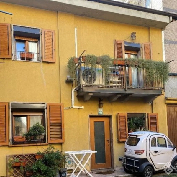 Villa on Siro Capsoni Street, 9