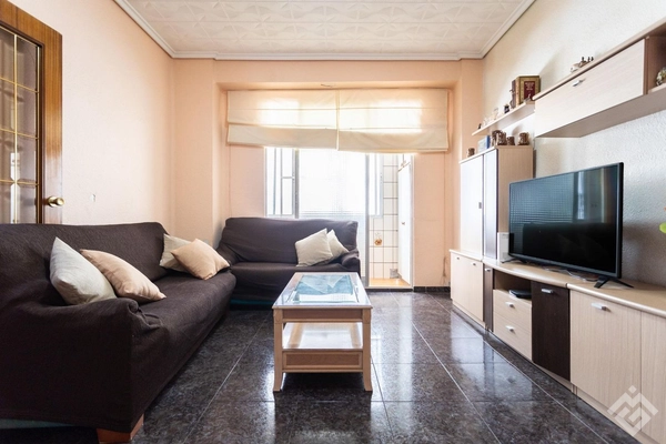 Apartment for sale on José Aguilar Street