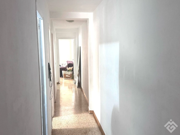 Apartment for sale on Sant Pere Street, 85