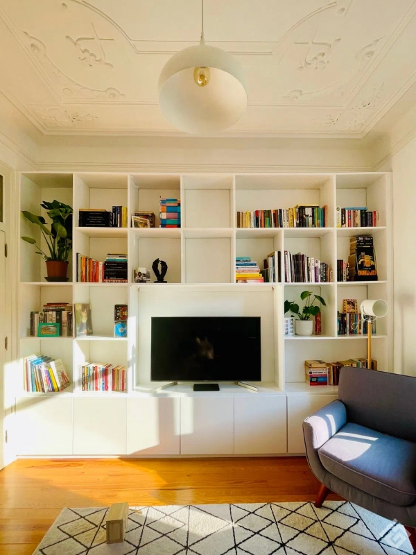 Apartment on Conde de Redondo Street, 3