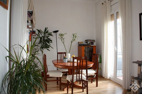 Apartment for sale in La Sagrada Família