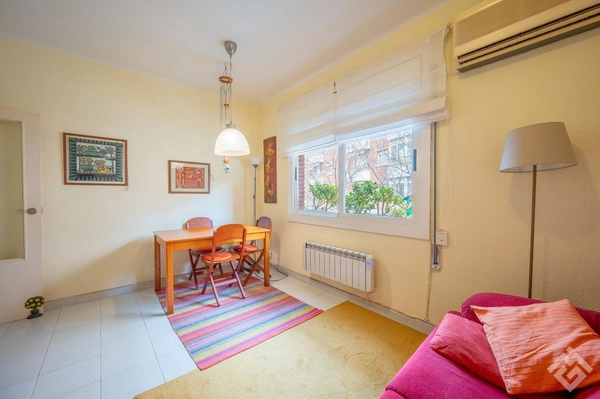 Apartment for sale in El Poble Sec - Parc de Montjuïc
