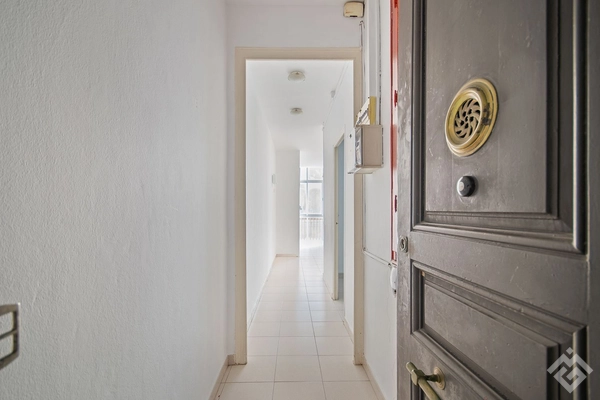 Apartment for sale on Calle de València