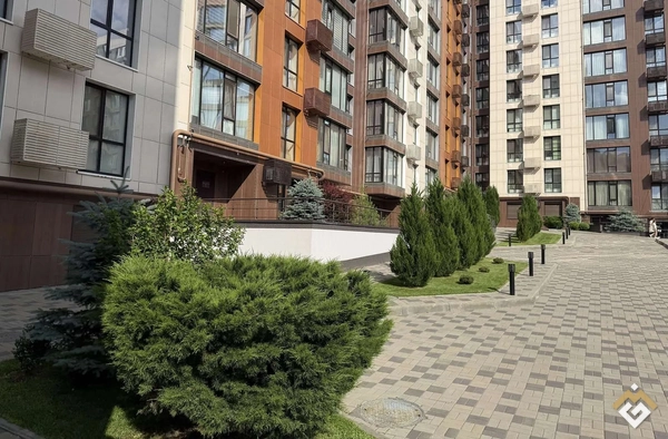 Довготривала оренда 2к квартири на вул. Левка Лук’яненка 16