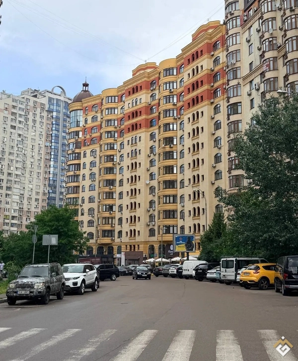 Довготривала оренда 3к квартири на вул. В’ячеслава Чорновола 29А