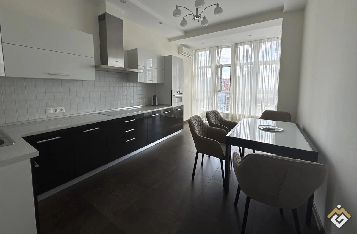 Uzun süreli kiralık 2 odalı daire, Andriy Verkhoglyad Caddesi 20