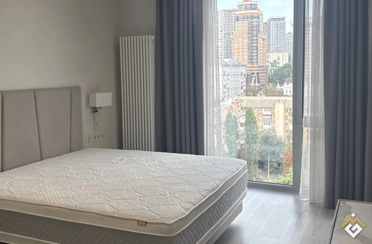 Uzun süreli kiralık 1+1 daire, Antonovicha Cad. 118