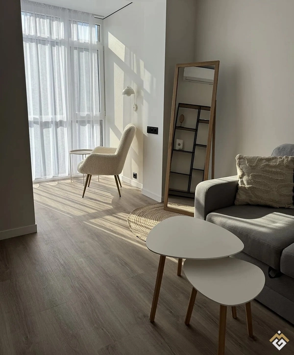 Location à long terme d'un appartement 2 pièces au 21G/1 rue des Justes du Monde