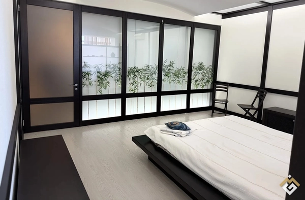 Long-term rental of a 3-room apartment on Simferopolska St 11