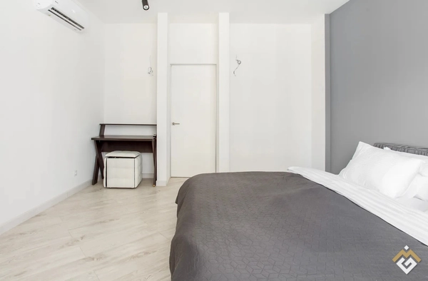 Long-term rental of a 3-room apartment on Genuezka St 3B