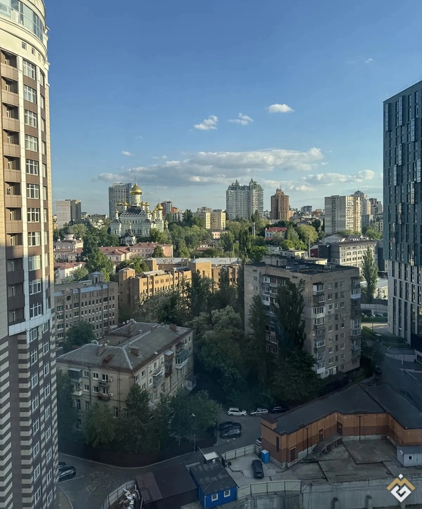 Довготривала оренда 2к квартири na vul. Hlybochytska 32V
