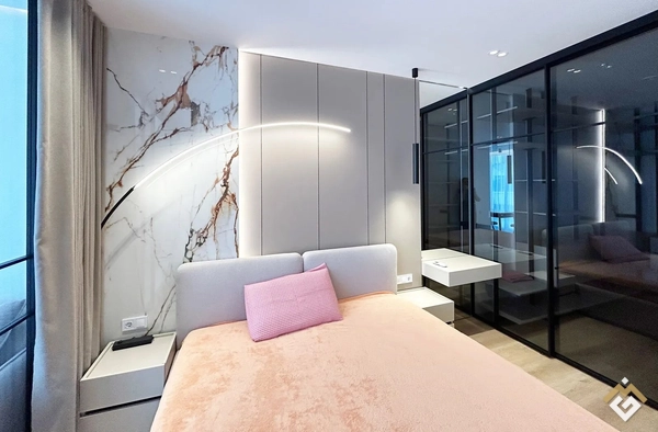 Long-term rental of a 1-room apartment on Ovrazhna Street 15
