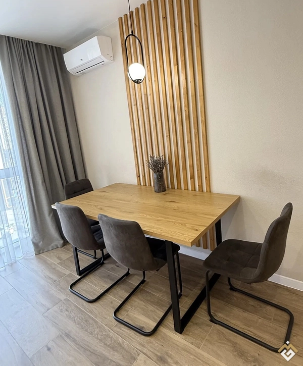 Long-term rental of a 2-room apartment on Tramvayna St