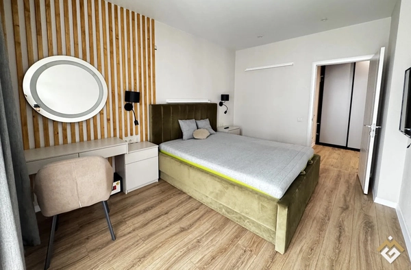 Long-term rental of a 2-room apartment on Tramvayna St