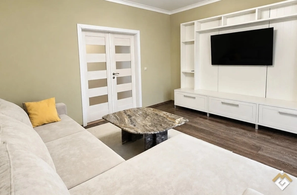 Long-term rental of a 3-room apartment on St Floriana Zapletal 4
