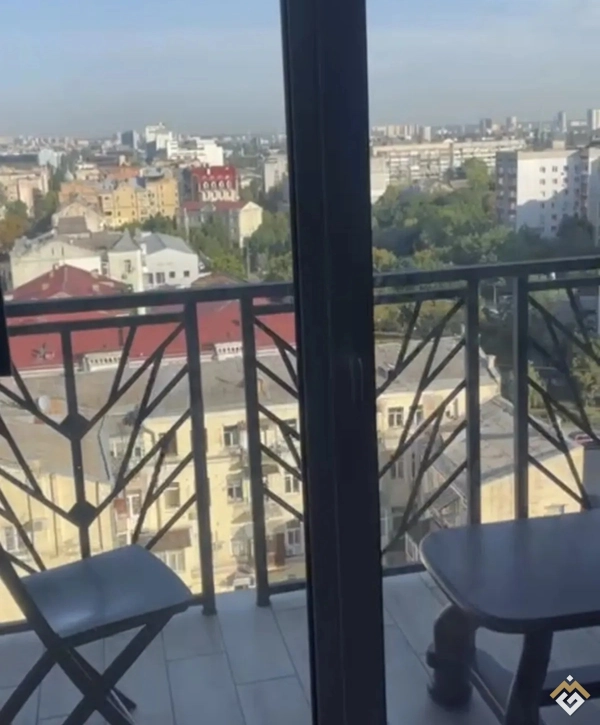 Long-term rental of a 1-room apartment on Nizhniy Val St 27-29