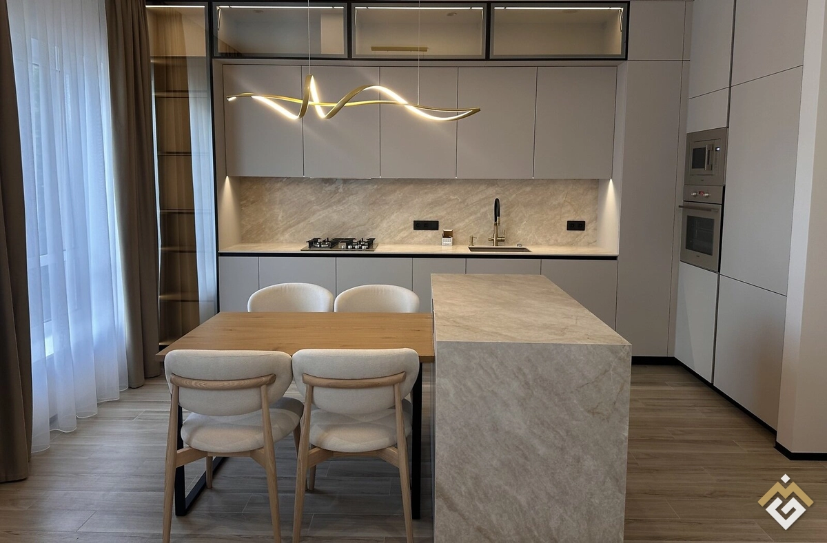 Long-term rental of a 3-room apartment on Metrologichna St 27A