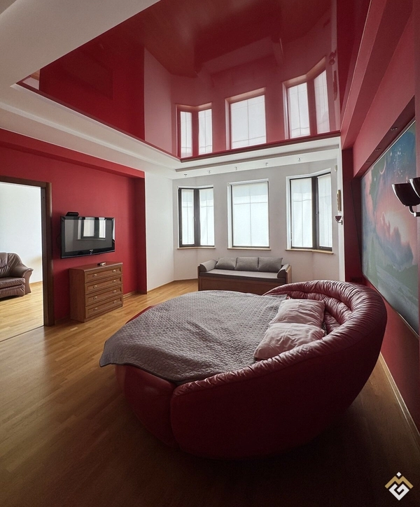 Long-term rental of a 3-room apartment on St Washington George 17A