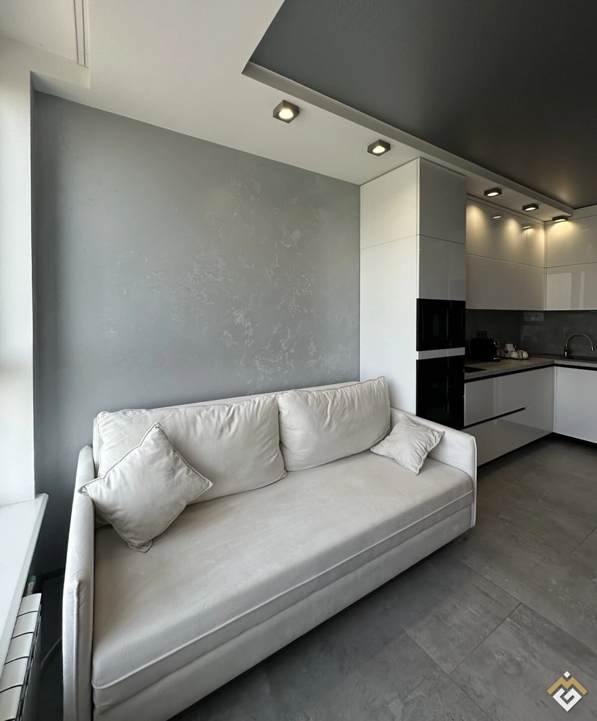 Long-term rental of a 2-room apartment on Naberezhno-Rybalska St 27