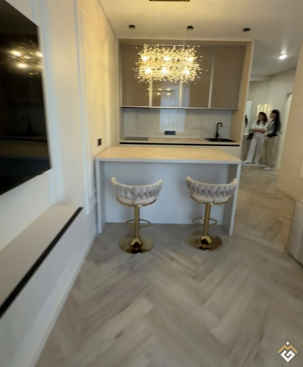 Long-term rental of a 1-room apartment on Naberezhna Dniprovska 15Zh