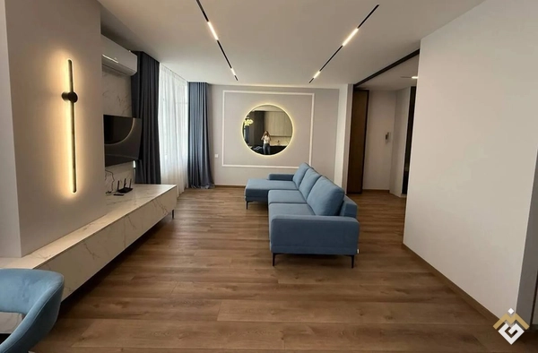 Long-term rental of a 1-room apartment on Truskavetska St 10D