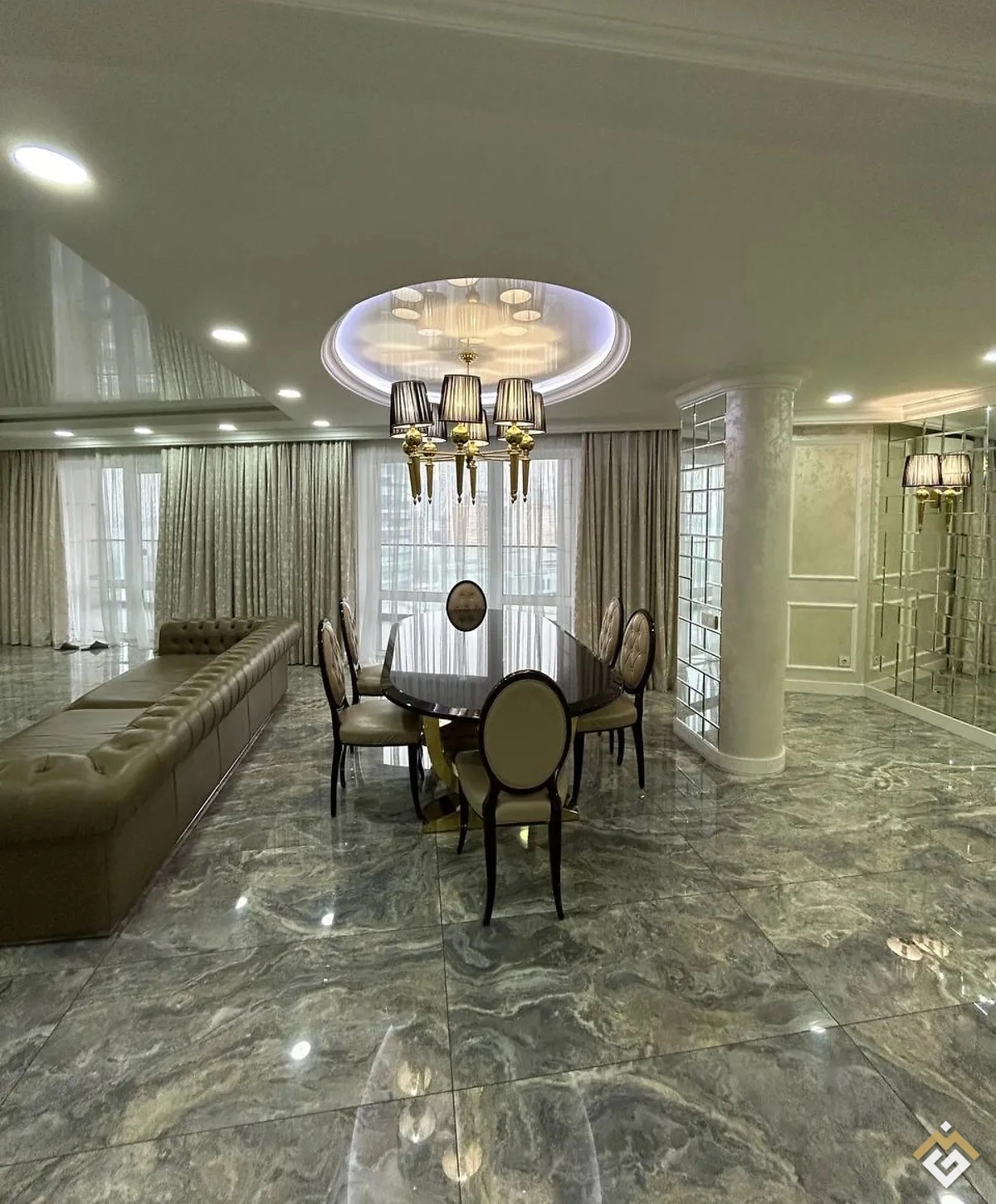 Long-term rental of a 4-room apartment on Yevropeiska St 9A