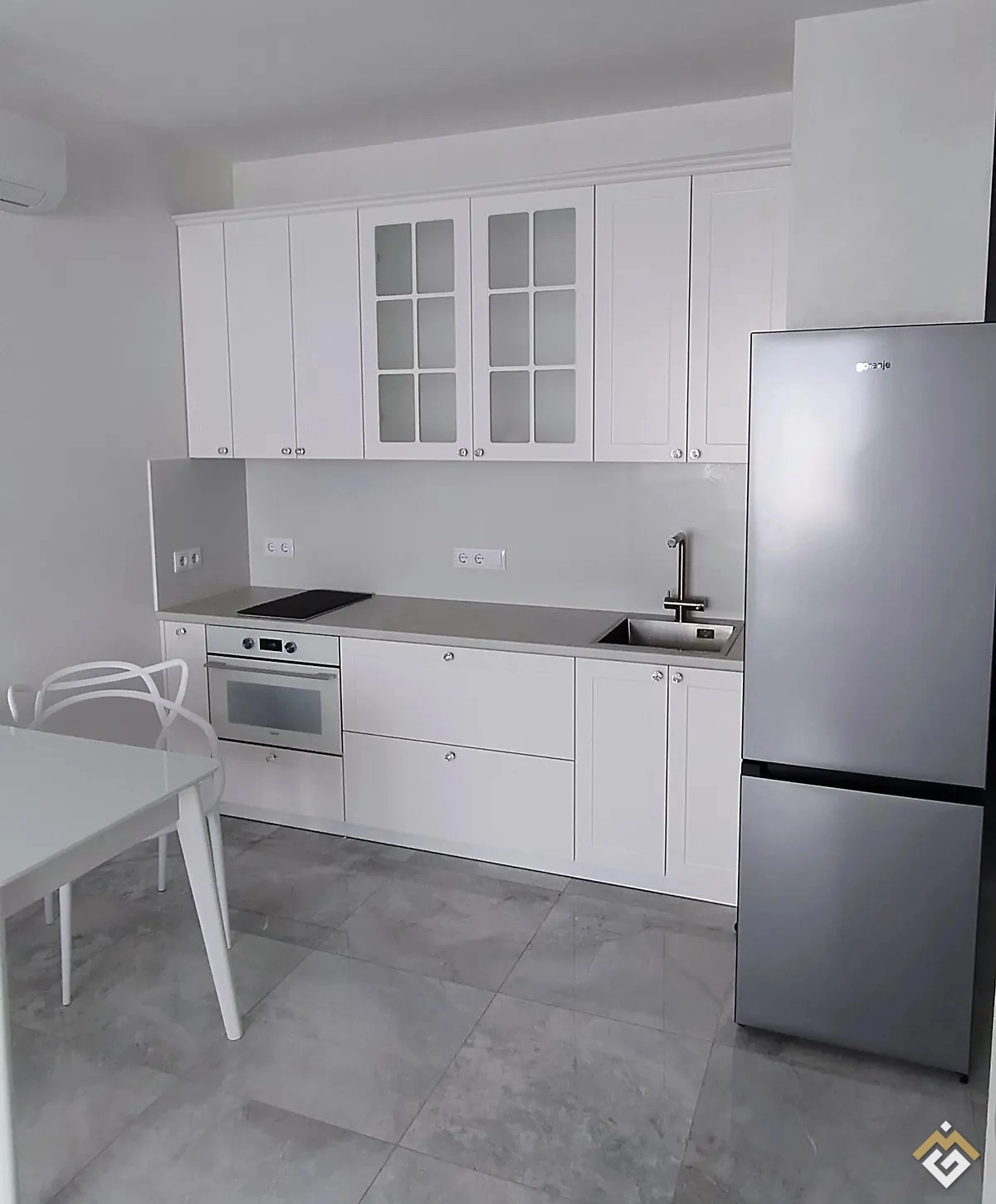Long-term rental of a 1-room apartment on Bul. Tadeia Rylskogo 3