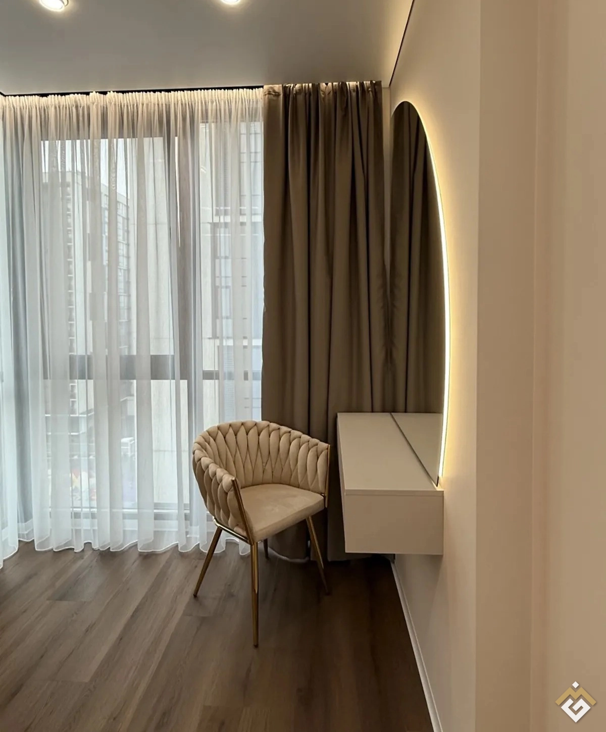 Long-term rental of a 1-room apartment on Lenkaivskogo St 34 building 6