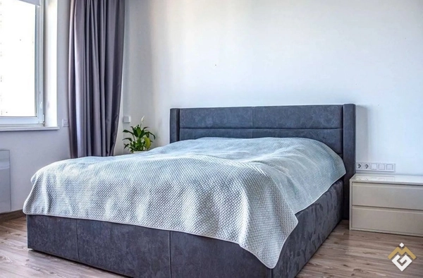 Long-term rental of a 3-room apartment on Demiivska St 13