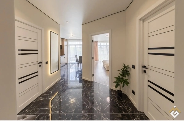 Long-term rental of a 1-room apartment on Ivana Fogarashiya St 17 building 4