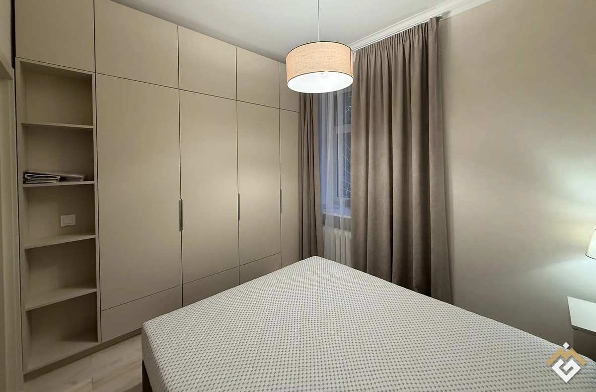 Uzun süreli kiralık 1+1 daire, Antonovicha Cad. 4/6