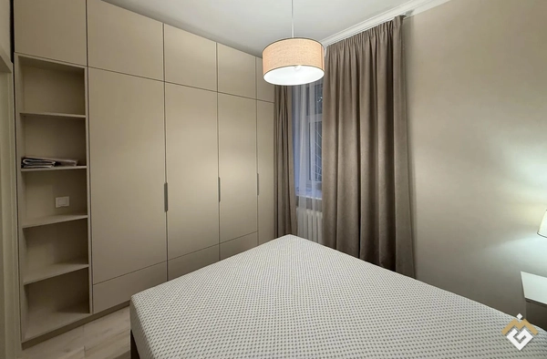Uzun süreli kiralık 1+1 daire, Antonovicha Cad. 4/6