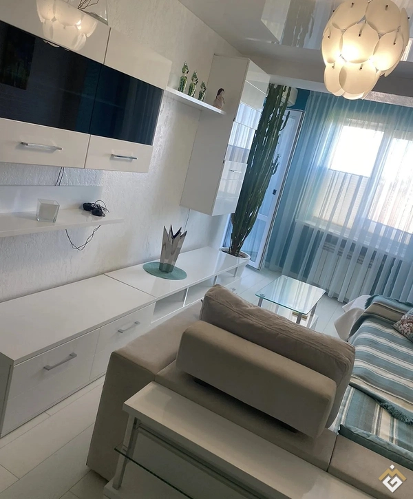 Uzun süreli kiralık 4 odalı daire Akademik Evgen Lazarenko Caddesi'nde