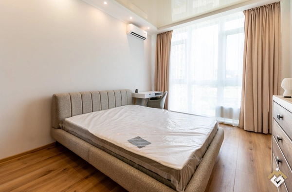 Uzun süreli kiralık 1 odalı daire, John McCain Caddesi 1