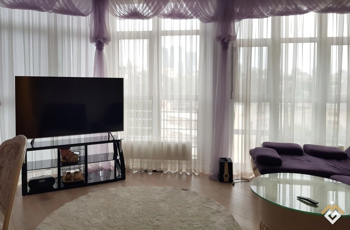 Uzun dönem kiralık 4 odalı daire, Saperne Pole 14/55