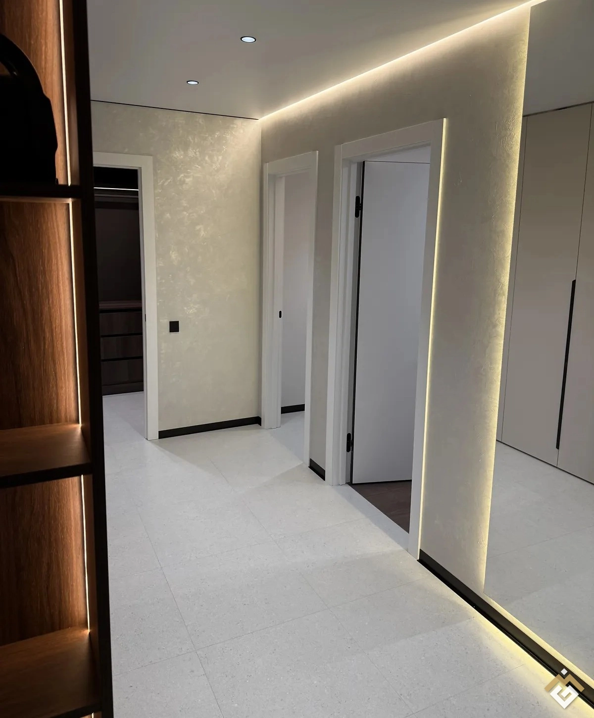 Location idéale : location longue durée d'un appartement 2 pièces au 4 rue Levytskoho Roman