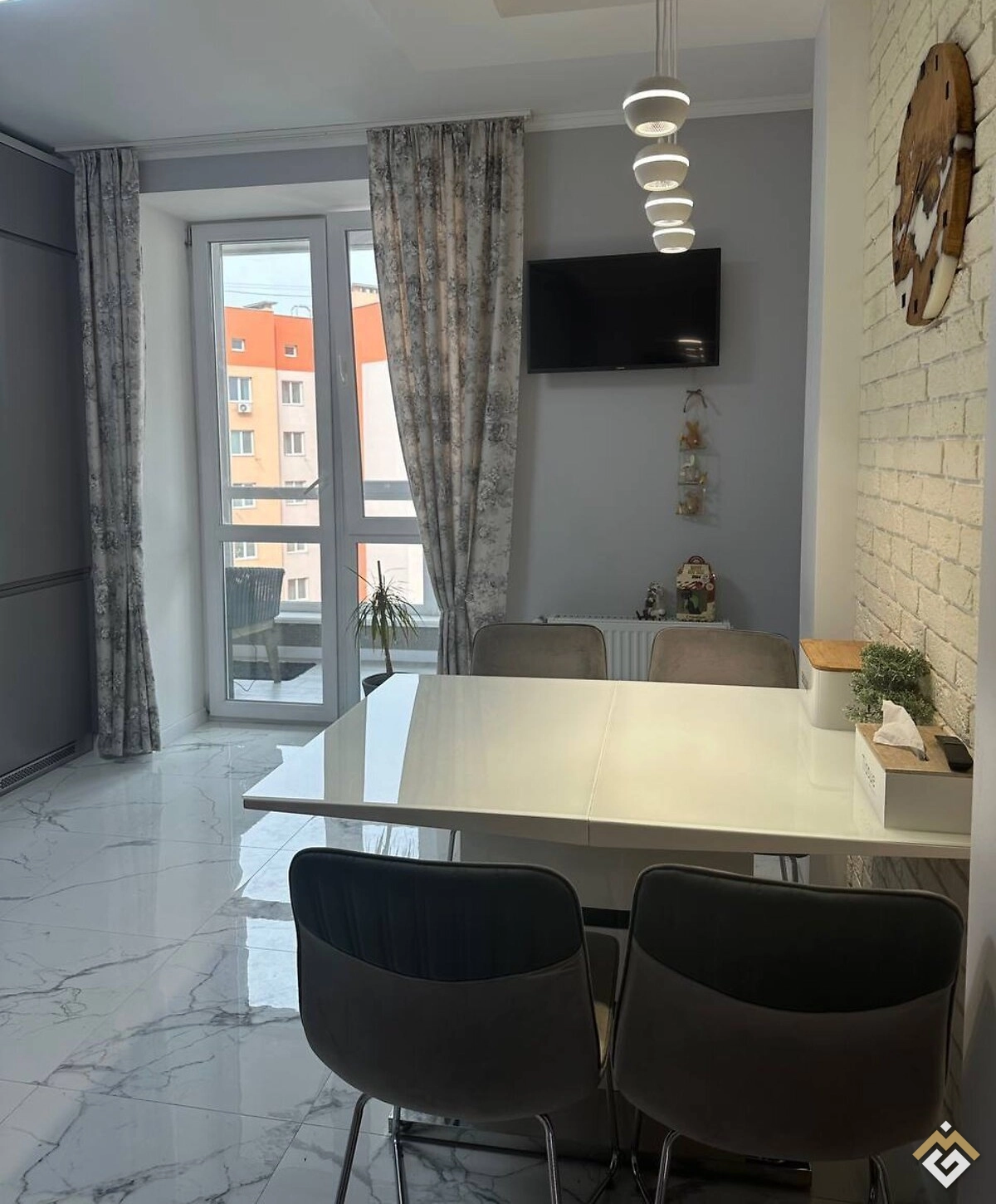 Location à long terme d'un appartement 3 pièces sur la rue Anatoliy Bortnyak, ap. 109