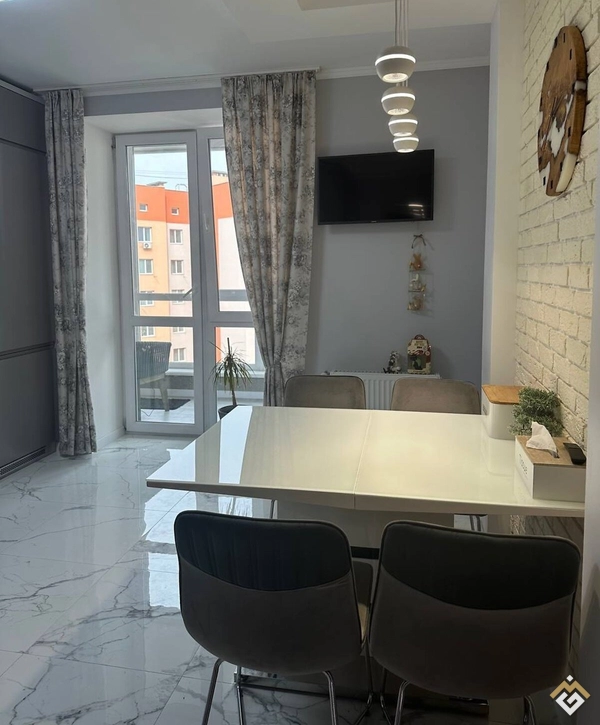 Location à long terme d'un appartement 3 pièces sur la rue Anatoliy Bortnyak, ap. 109